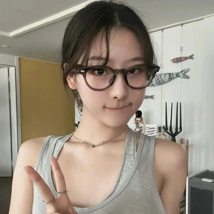 偏爱靠近你